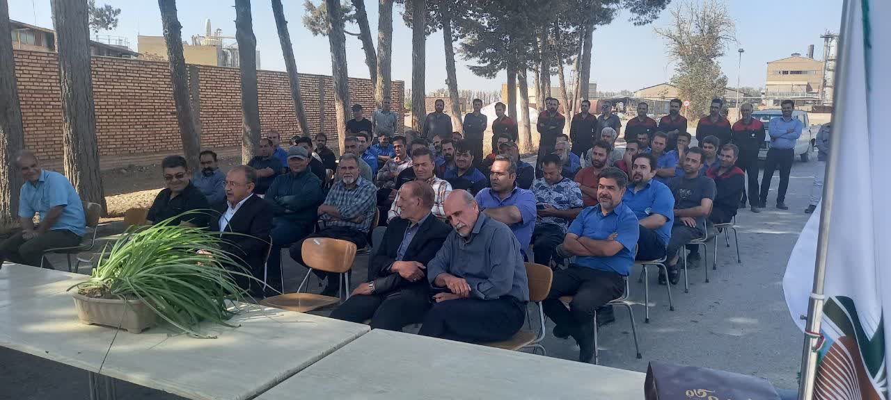 آغاز رسمی تحویل چغندر قند به کارخانه شکر شاهرود