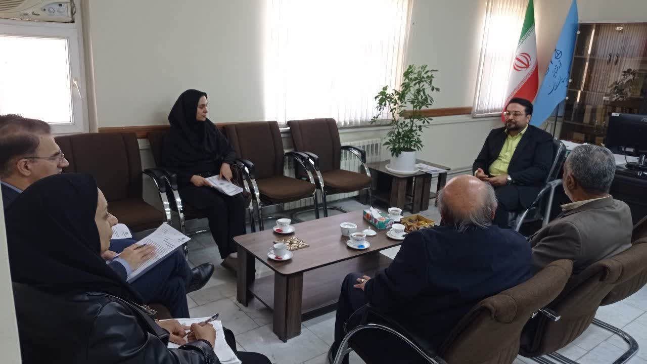 جلسه مدیرعامل کارخانه شکر شاهرود با دادستان شهرستان شاهرود